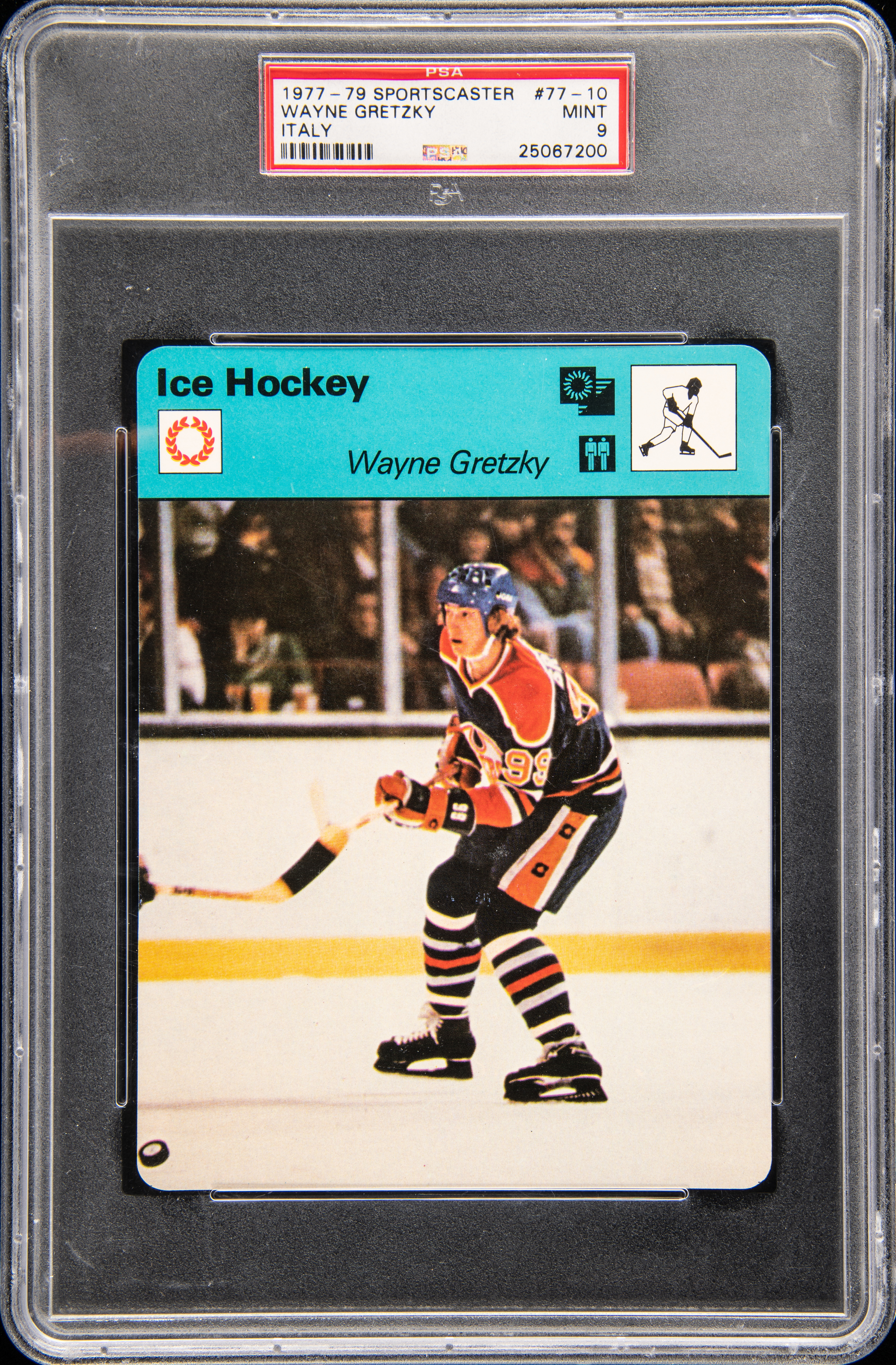 1977-79 SPORTSCASTER ITALY #77-10 WAYNE GRETZKY PSA 9