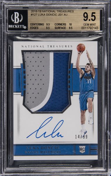 2018-19 Panini National Treasures Rookie Patch Autograph