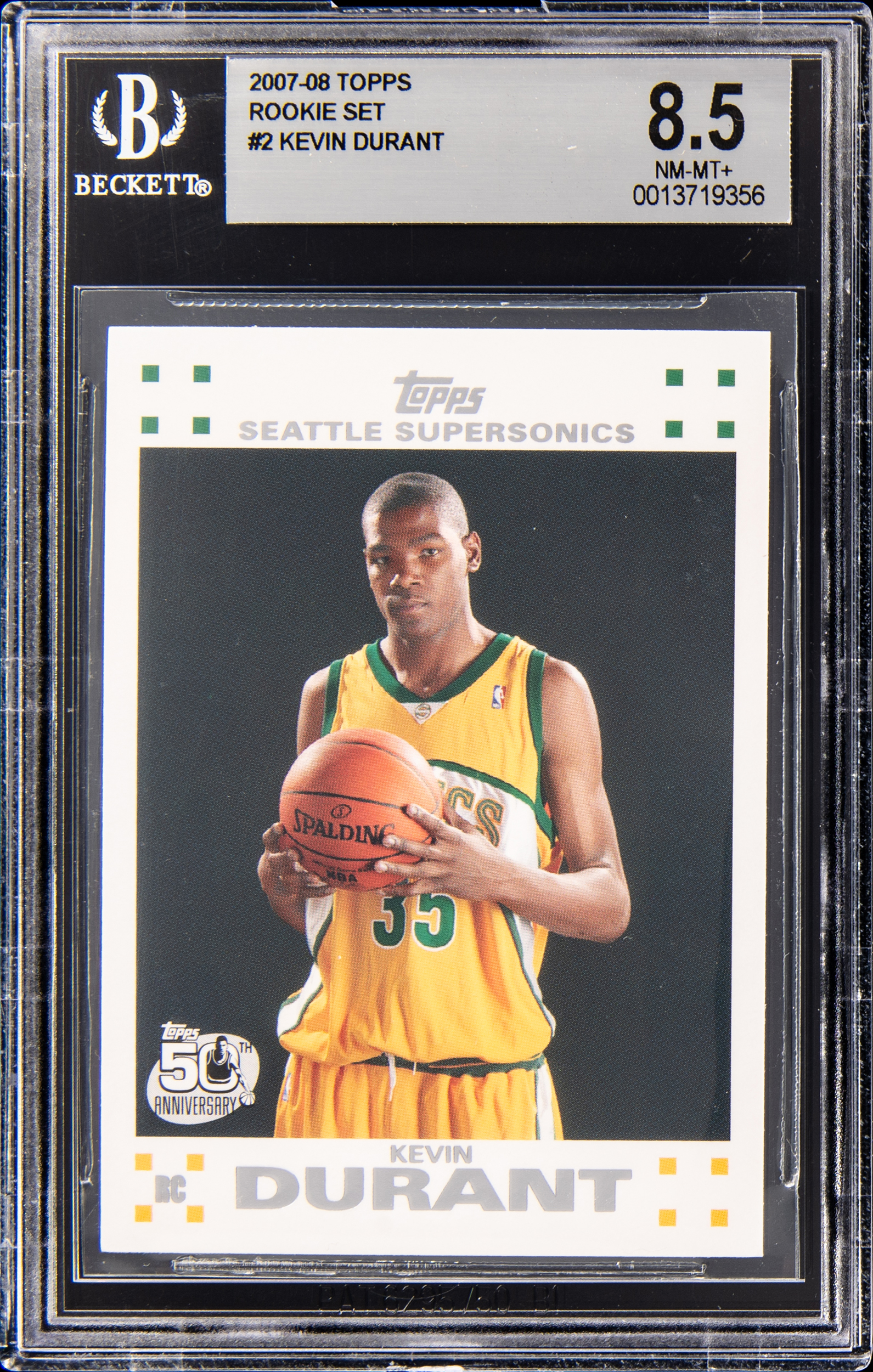 2007-08 Topps Rookie Card #2 Kevin Durant Rookie Card – BGS NM-MT+ 8.5